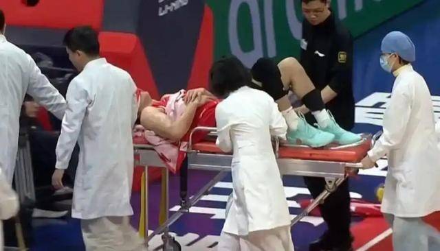 世界杯竞猜网站 -韧带断裂 郭艾伦赛季报销(ren dai duan lie guo ai lun sai ji bao xiao)