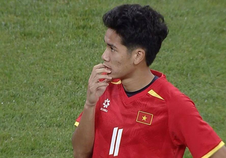 喜讯！落叶球世界波，U23国足1：0越南，1胜2平不败收官，无缘夺冠